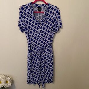 EnFocus Blue + White V-Neck Shortsleeve Dress Silver Buttons and belt [Size 14]